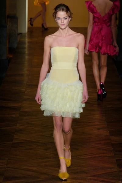 Look 37
